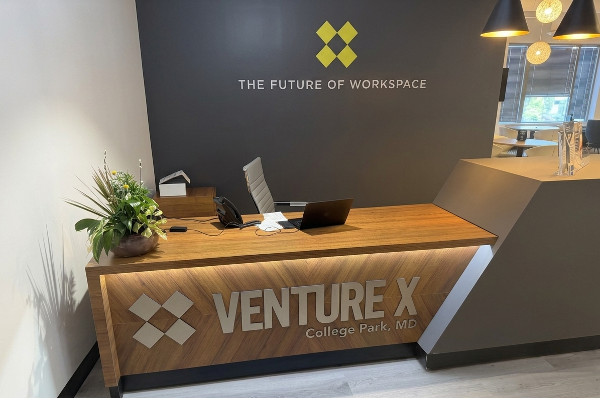 A shared working space that opened in the Discovery District in January rents temporary and long-term offices and desks to entrepreneurs and others. Photo by JALEN WADE