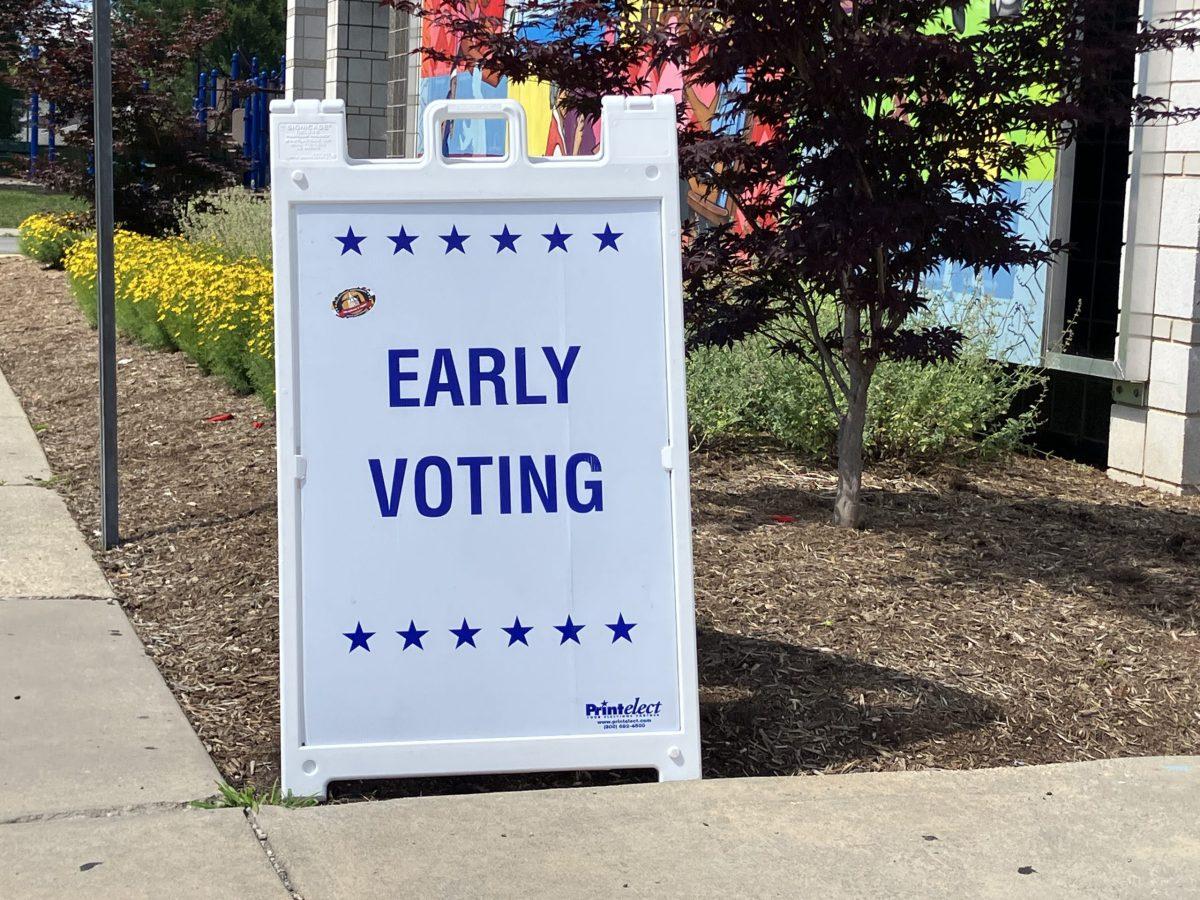 Early voting at Rollingcrest-Chillum Community Center, 6120 Sargent Rd.